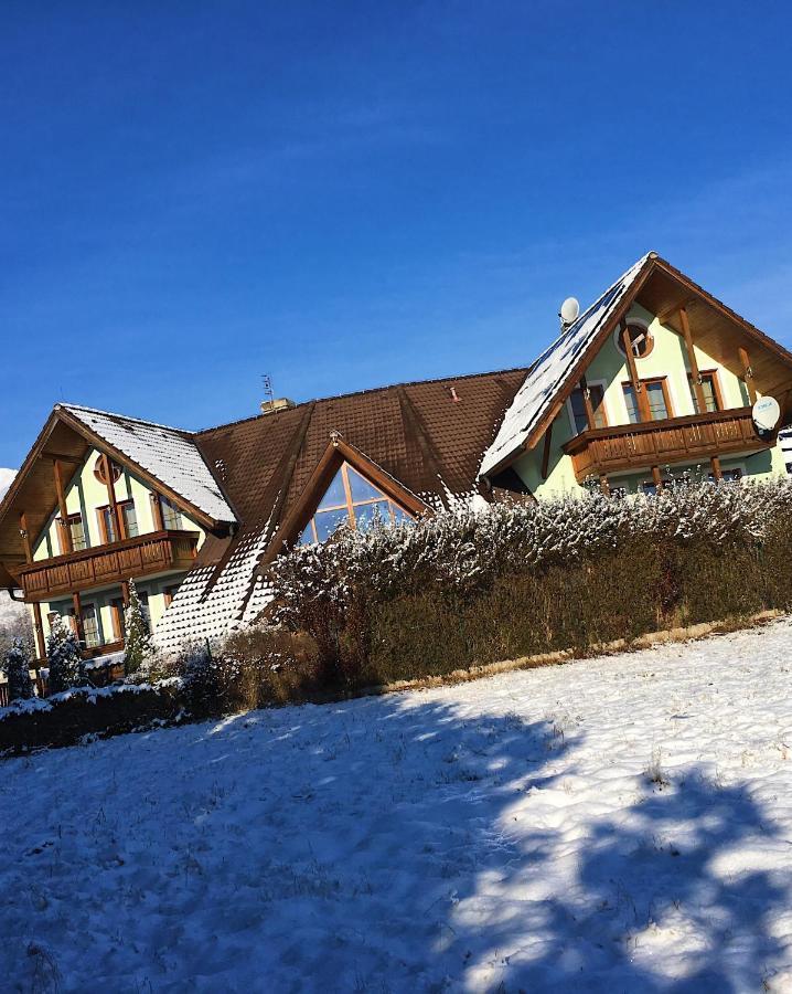 Villa Capri Vysoké Tatry Eksteriør bilde